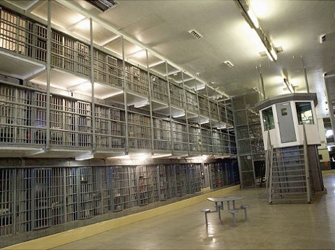 alg_arizona_state_prison_inside