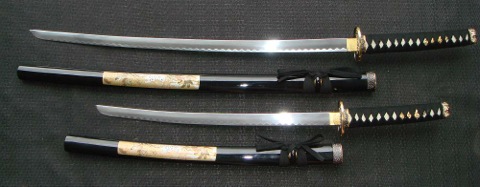 Display-Samurai-Swords-Katana-Wakizashi-TZ2325-