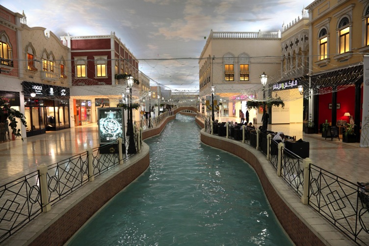Villaggio-Mall-Shopping-Center-in-Doha-Qatar